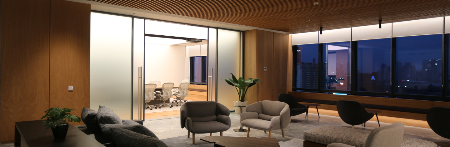 Communal Areas in the Office: A Variety of Spaces to Meet Space User Needs