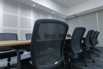 Creating the Perfect Ambiance in Meeting Rooms for Enhanced Productivity